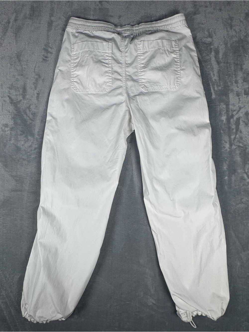 Hollister White Ultra High-Rise Baggy Drawstring Pants - Picture 2 of 4